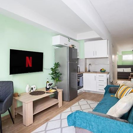 New City Studio In Thessaloníki Luaran gambar
